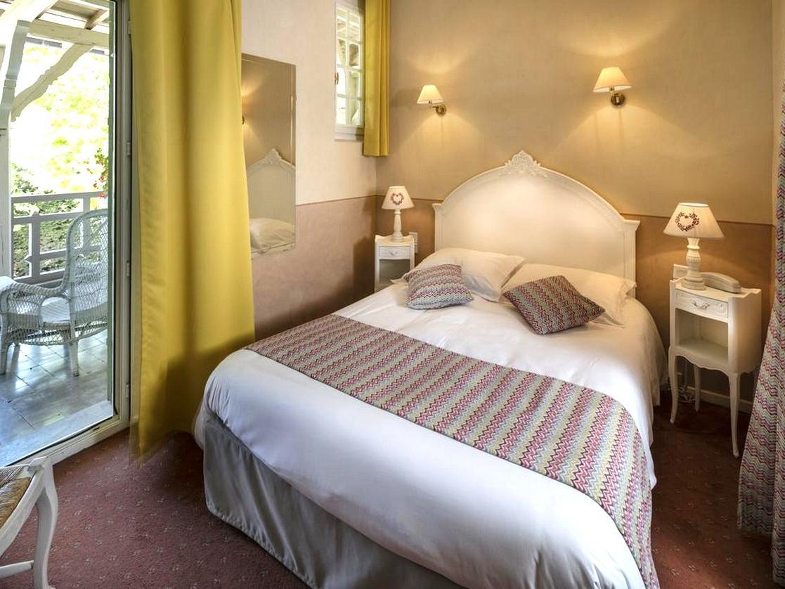Demeures Et Chateaux Hotel L'Hermitage Pernes-les-Fontaines Ngoại thất bức ảnh