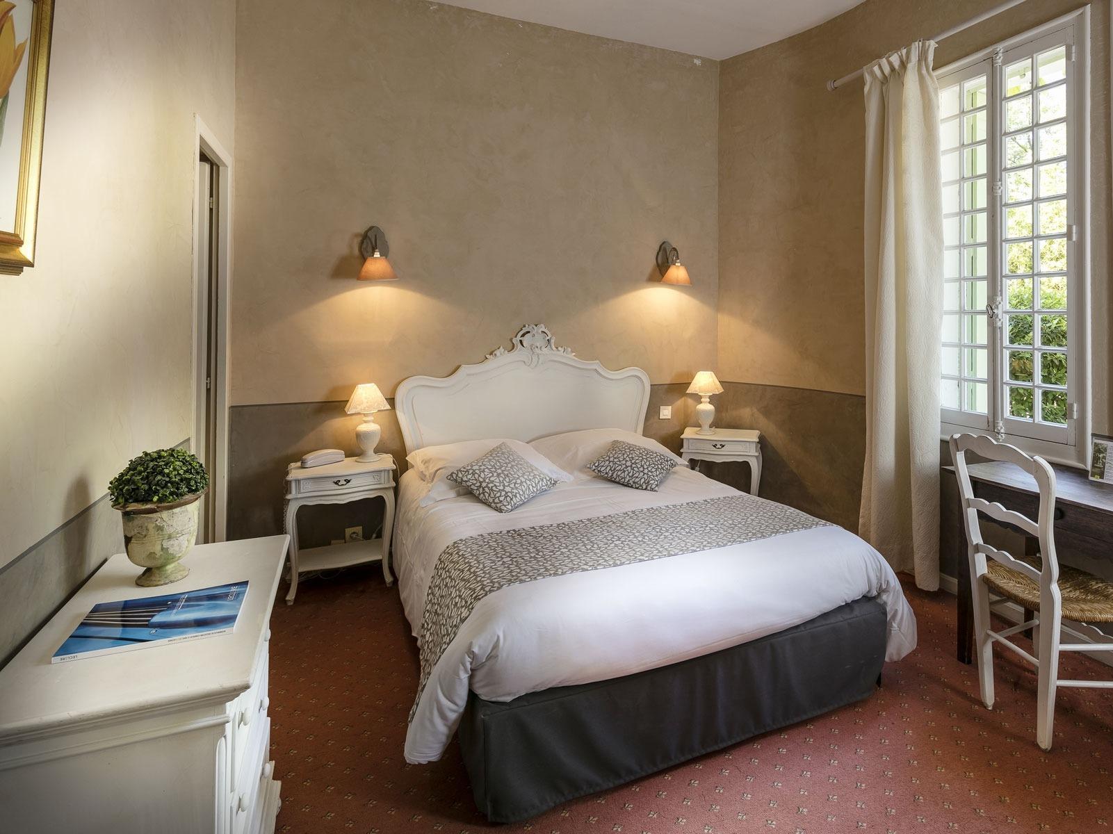 Demeures Et Chateaux Hotel L'Hermitage Pernes-les-Fontaines Ngoại thất bức ảnh