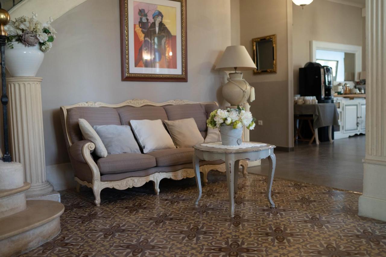 Demeures Et Chateaux Hotel L'Hermitage Pernes-les-Fontaines Ngoại thất bức ảnh