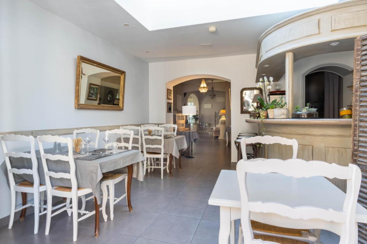 Demeures Et Chateaux Hotel L'Hermitage Pernes-les-Fontaines Ngoại thất bức ảnh